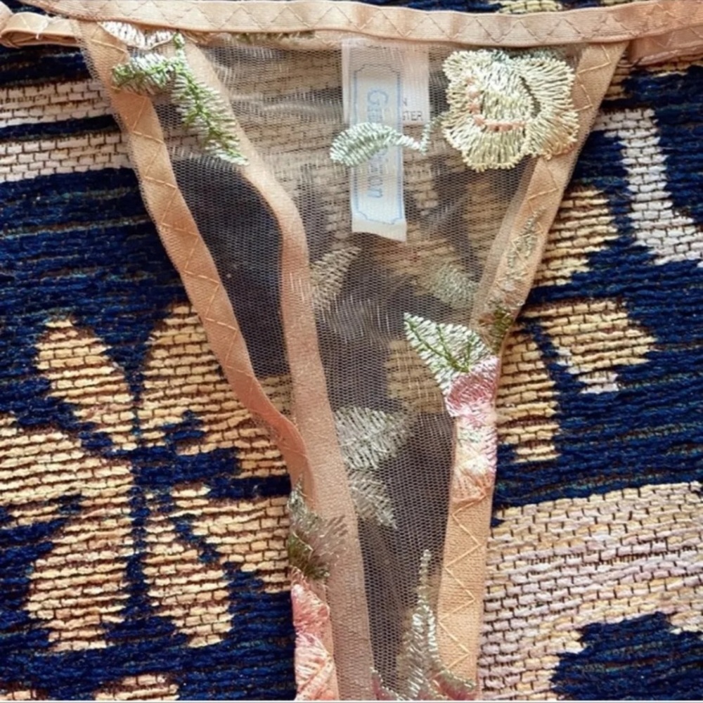 Nude M Floral Bra Thong Lingerie Set Sexy Bedtime Lounge Sleep Rose Appliqué - Picture 5 of 8